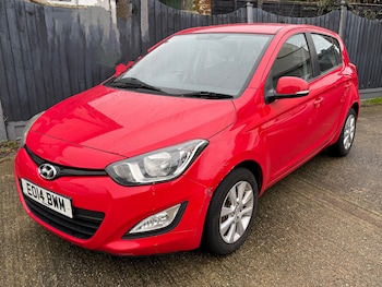 Used Hyundai i20 2014 for sale - 77474987: Photo
