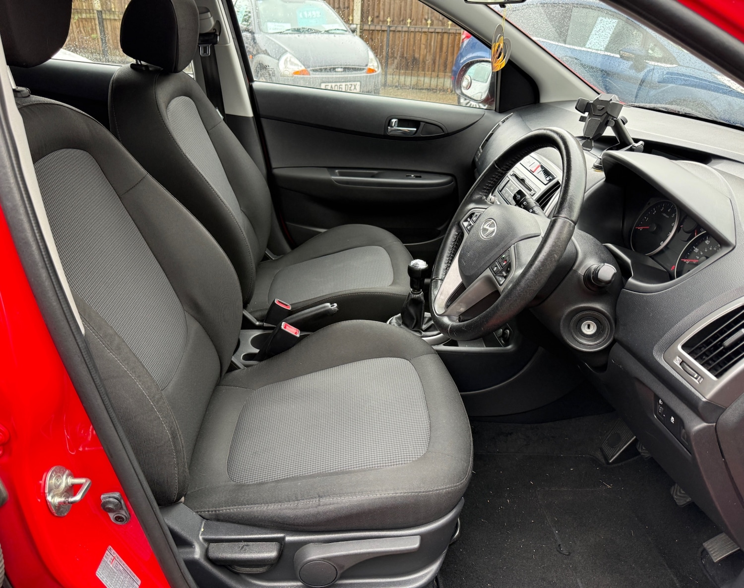 Used Hyundai i20 2014 for sale - 77474987: Photo 6