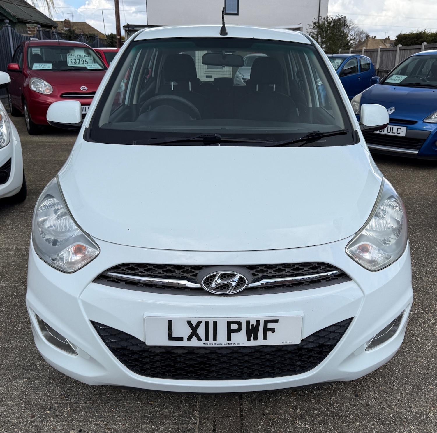 Used Hyundai i10 2011 for sale - 77890262: Photo 2