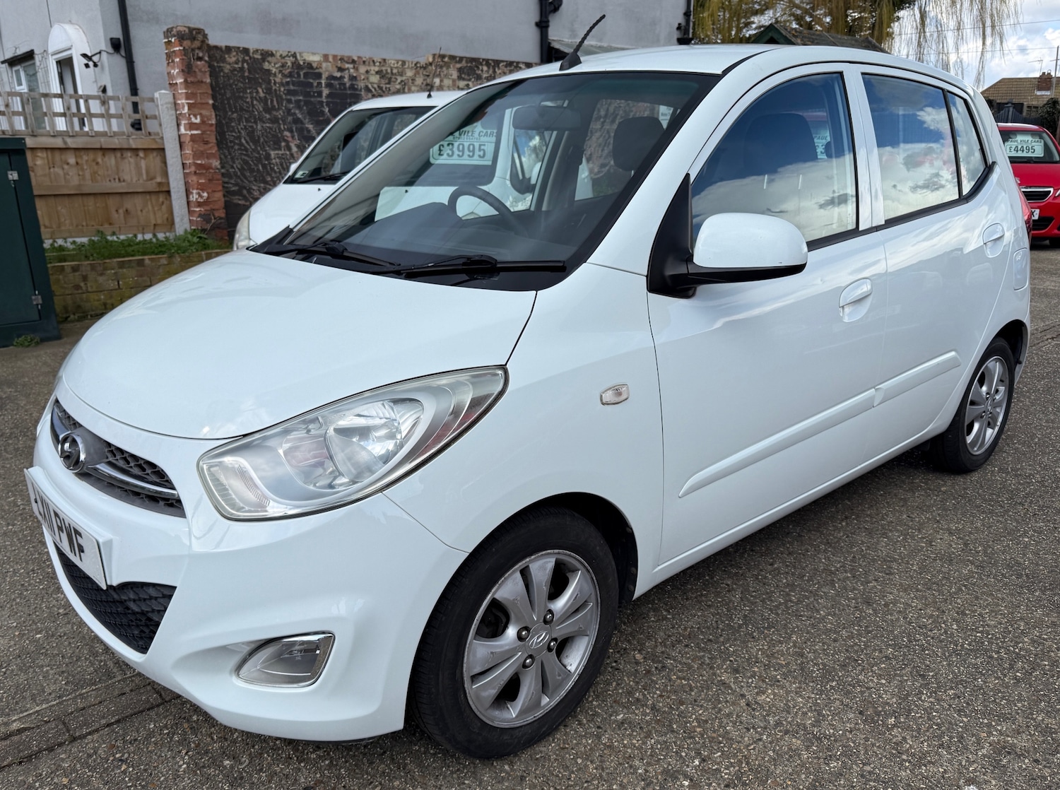 Used Hyundai i10 2011 for sale - 77890262: Photo 3