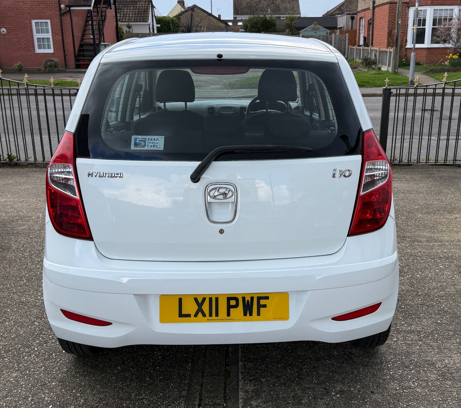 Used Hyundai i10 2011 for sale - 77890262: Photo 5