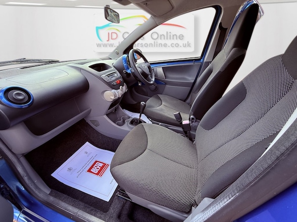 Used Toyota AYGO 2009 for sale - 75545248: Photo 2