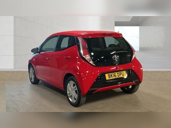 Used Toyota AYGO 2016 for sale - 79305169: Photo