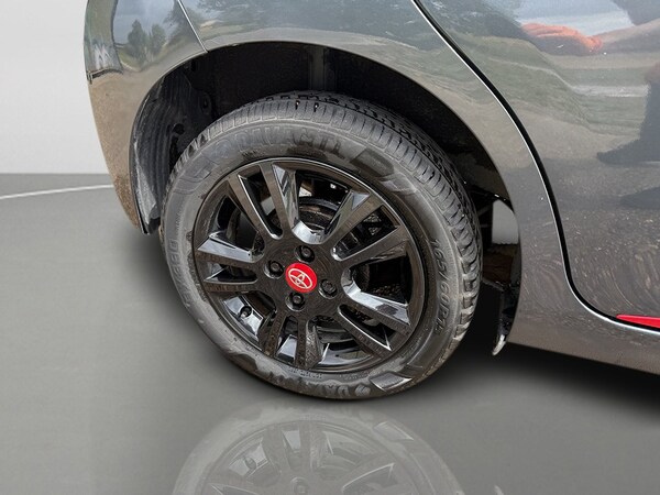 Used Toyota AYGO 2014 for sale - 75679929: Photo 18