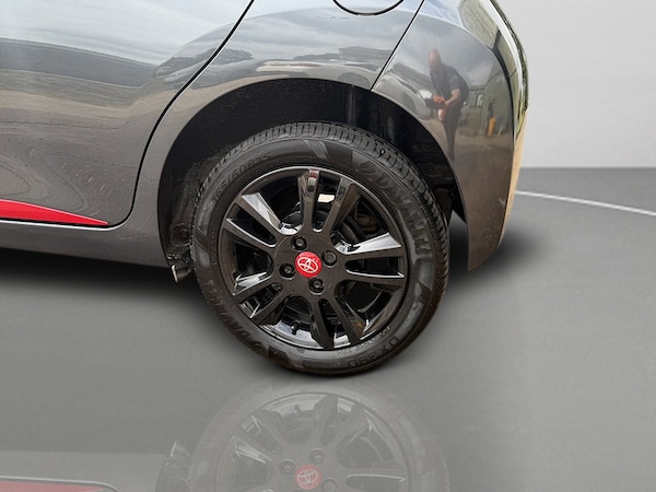 Used Toyota AYGO 2014 for sale - 75679929: Photo 19