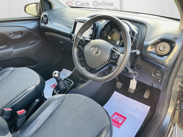 Used Toyota AYGO 2014 for sale - 75679929: Photo 27