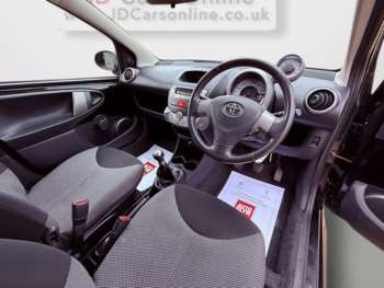 Used Toyota AYGO 2014 for sale - 74392850: Photo