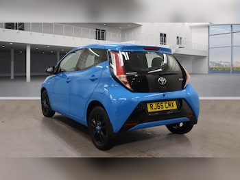 Used Toyota AYGO 2015 for sale - 76565223: Photo
