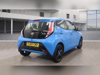 Used Toyota AYGO 2015 for sale - 76565223: Photo