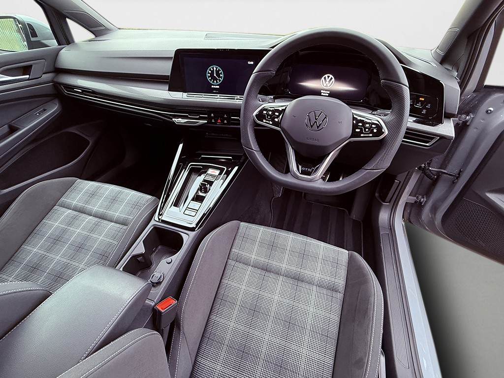 Used Volkswagen Golf 2023 for sale - 77033114: Photo 25