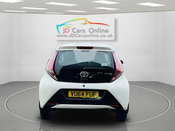 Used Toyota AYGO 2014 for sale - 75598824: Photo 11
