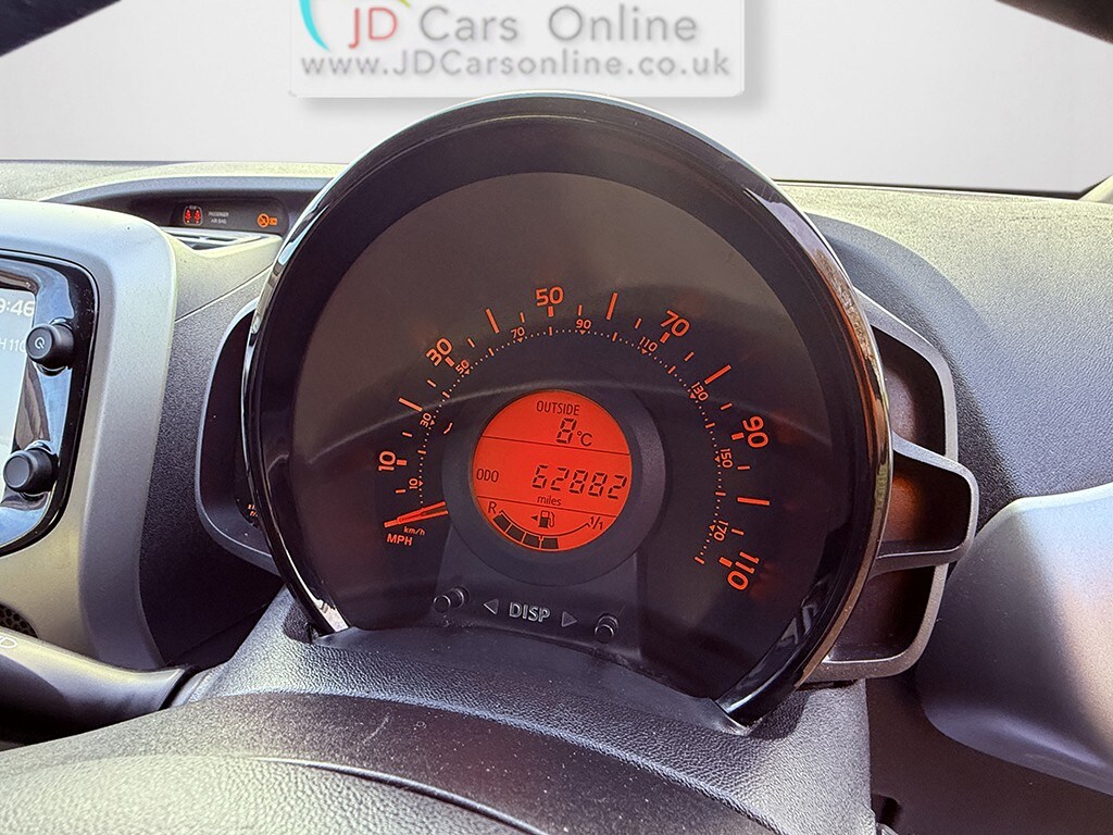 Used Toyota AYGO 2017 for sale - 76848648: Photo 24