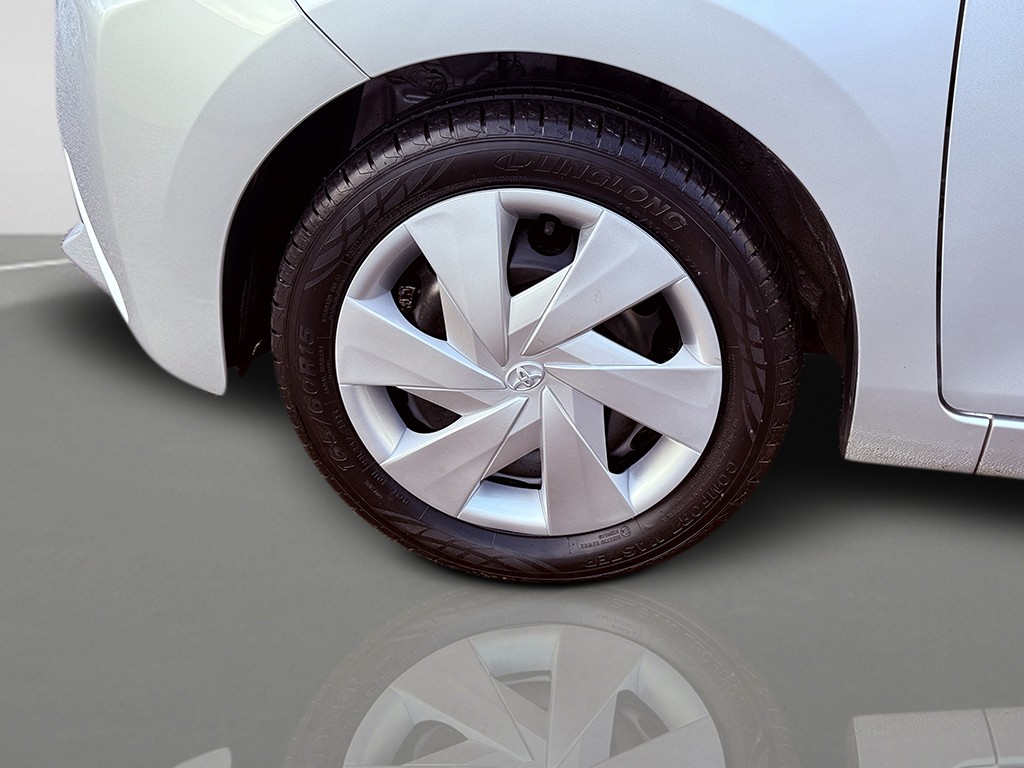 Used Toyota AYGO 2017 for sale - 76848648: Photo 28