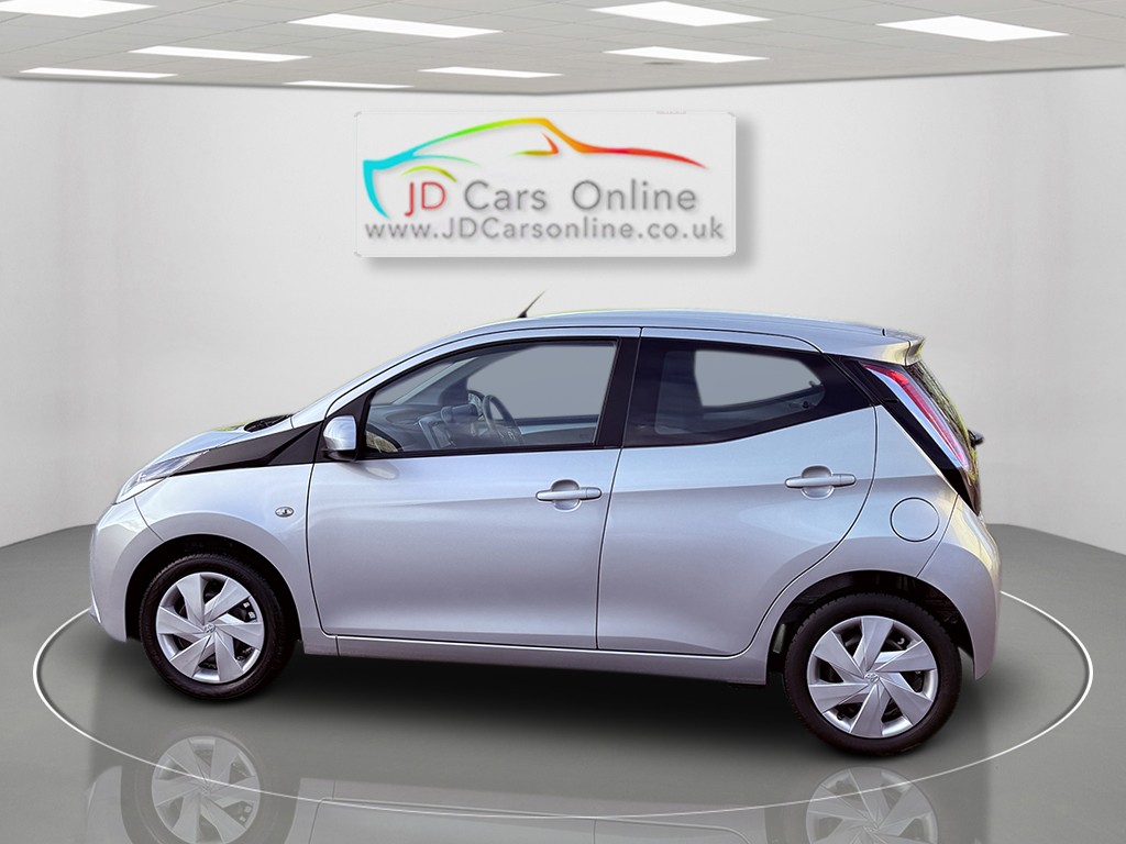 Used Toyota AYGO 2017 for sale - 76848648: Photo 5