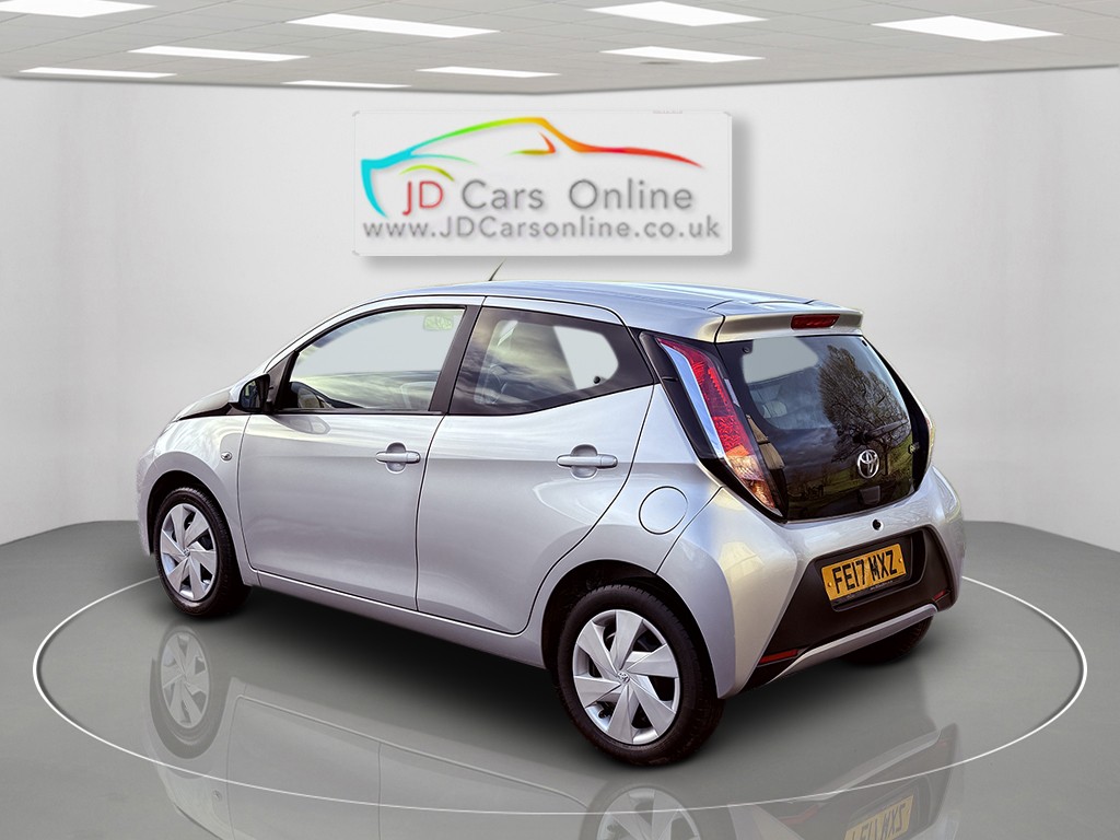 Used Toyota AYGO 2017 for sale - 76848648: Photo 6