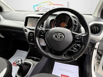 Used Toyota AYGO 2017 for sale - 77901279: Photo