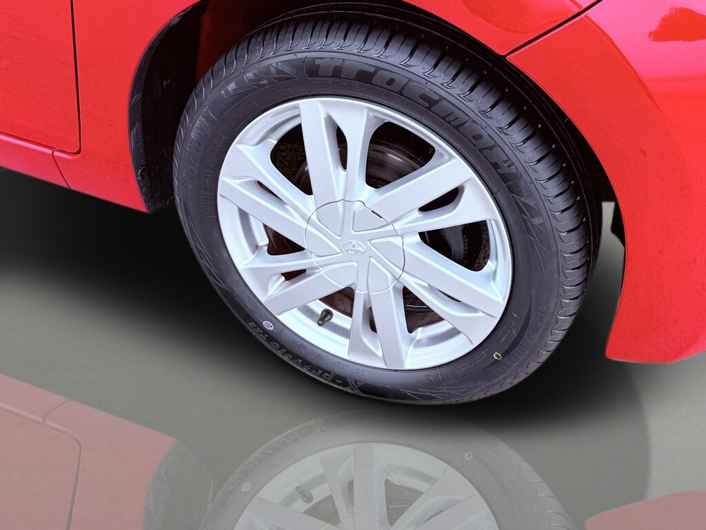 Used Toyota AYGO 2015 for sale - 77968718: Photo 16