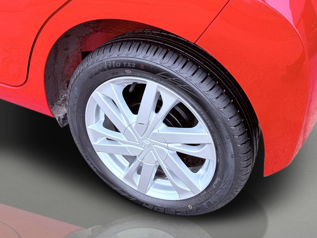 Used Toyota AYGO 2015 for sale - 77968718: Photo 18