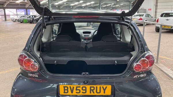 Used Toyota AYGO 2009 for sale - 74424526: Photo 3