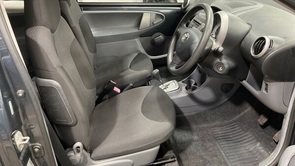Used Toyota AYGO 2009 for sale - 74424526: Photo 7