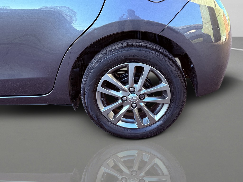 Used Toyota Yaris 2014 for sale - 76662694: Photo 15