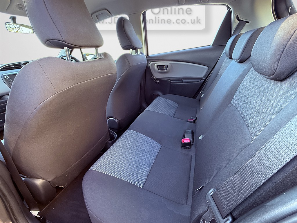 Used Toyota Yaris 2014 for sale - 76662694: Photo 23