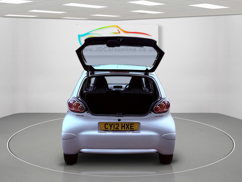 Used Toyota AYGO 2012 for sale - 77635362: Photo 8