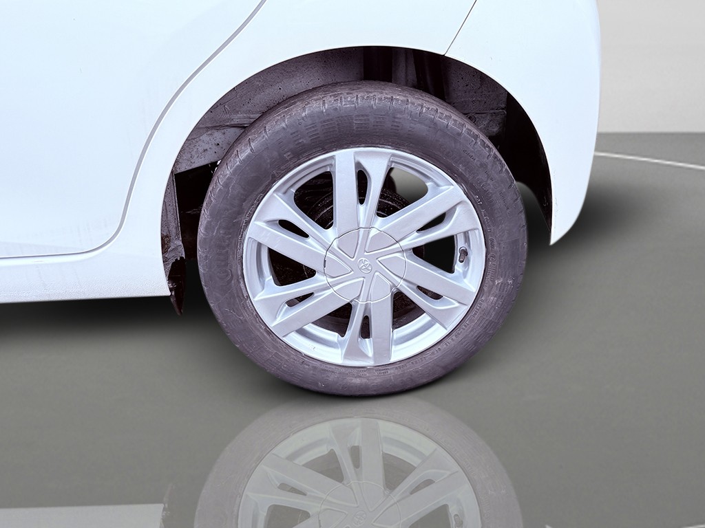 Used Toyota AYGO 2014 for sale - 77830142: Photo 16