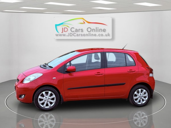 Used Toyota Yaris 2011 for sale - 76316383: Photo 5