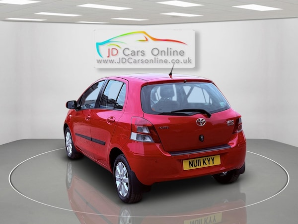 Used Toyota Yaris 2011 for sale - 76316383: Photo 8