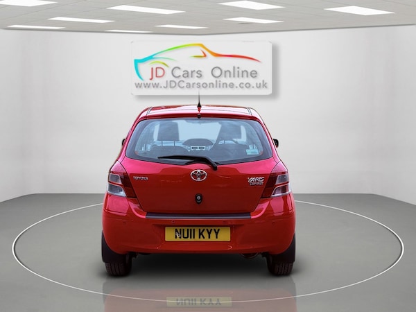 Used Toyota Yaris 2011 for sale - 76316383: Photo 9