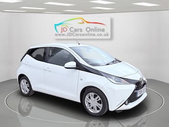 Used Toyota AYGO 2015 for sale - 79781846: Photo