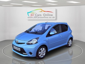 Used Toyota AYGO 2013 for sale - 76418372: Photo