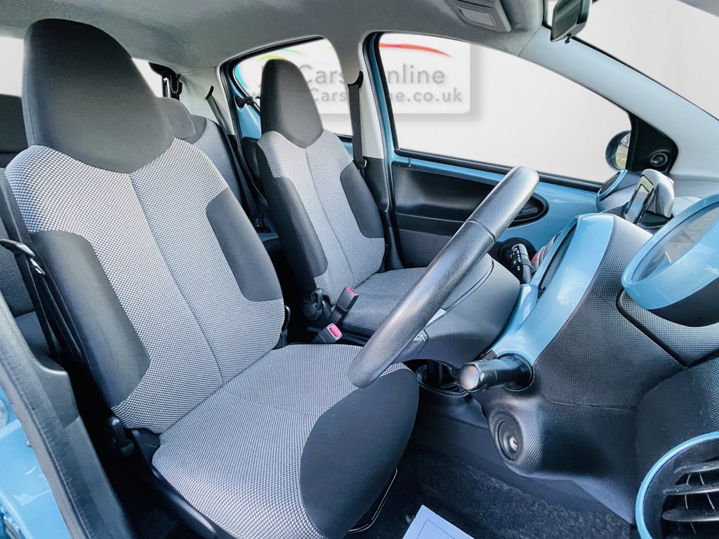 Used Toyota AYGO 2013 for sale - 76418372: Photo 20