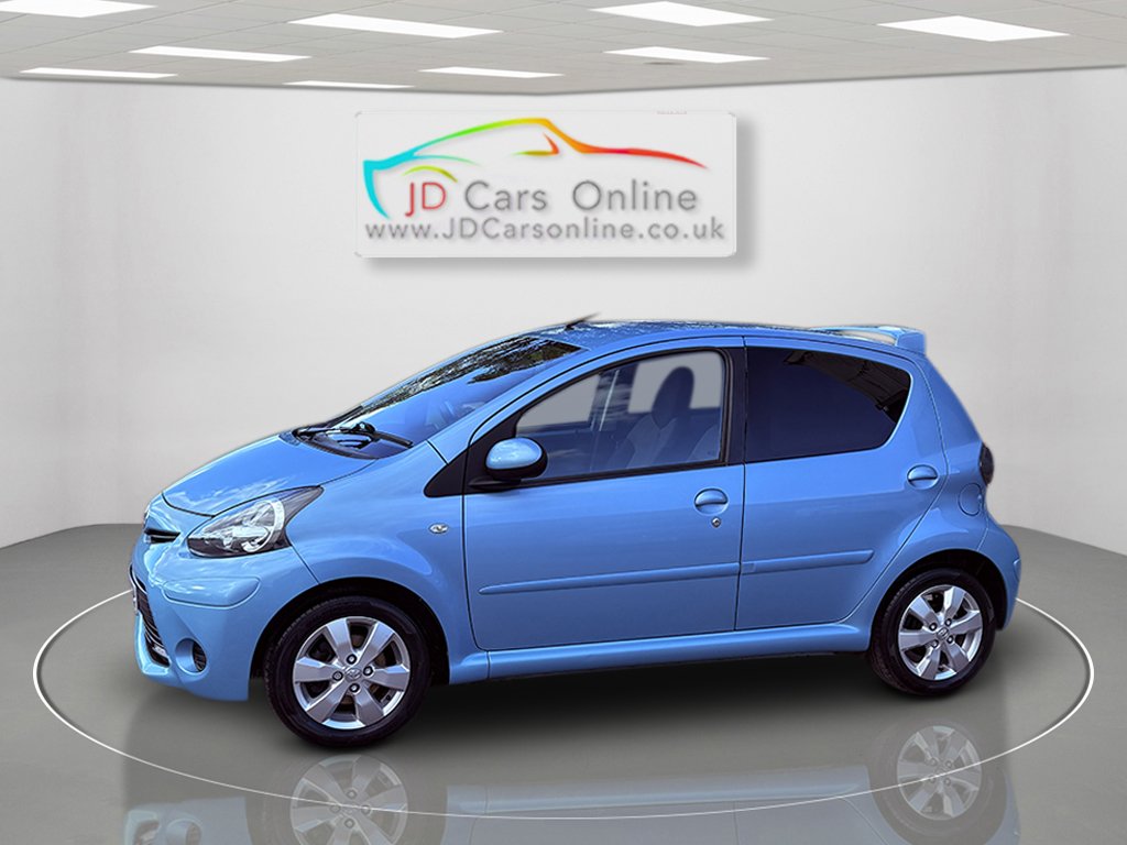 Used Toyota AYGO 2013 for sale - 76418372: Photo 3