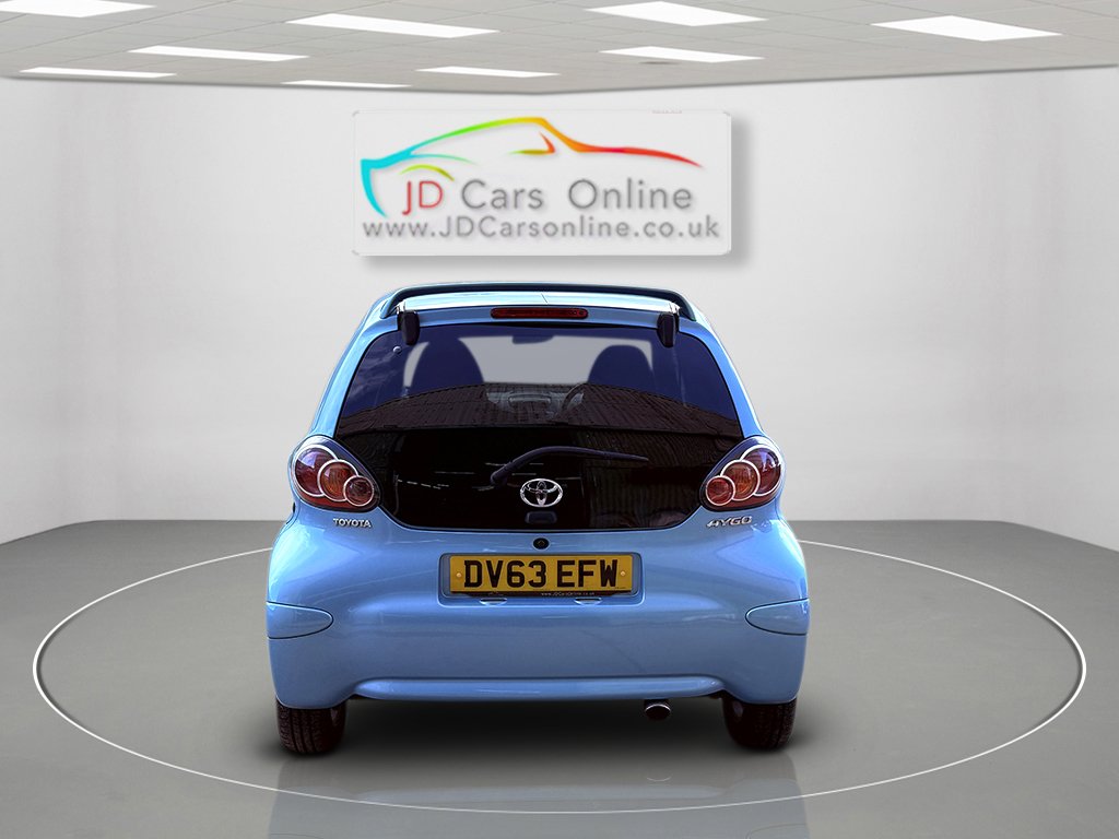 Used Toyota AYGO 2013 for sale - 76418372: Photo 7