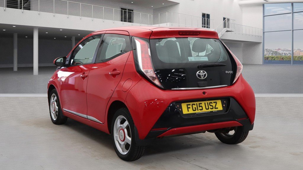 Used Toyota AYGO 2015 for sale - 76316392: Photo 7
