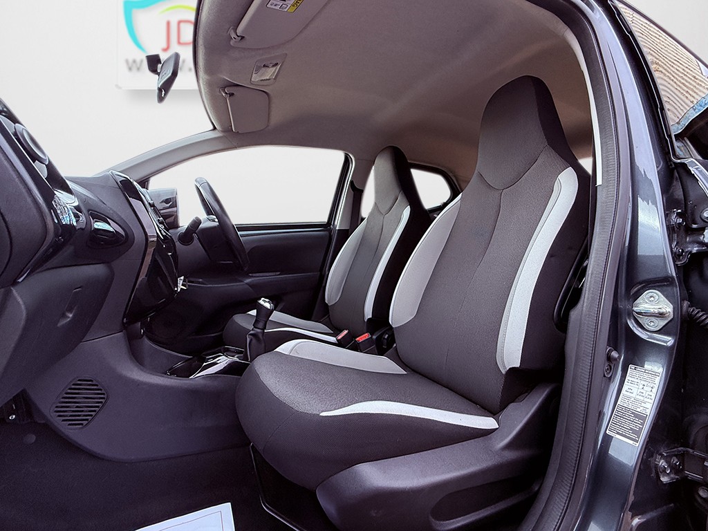 Used Toyota AYGO 2018 for sale - 76263002: Photo 24