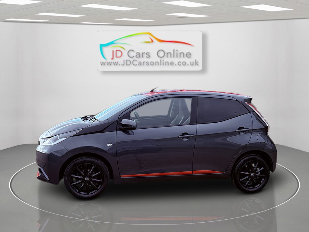 Used Toyota AYGO 2018 for sale - 76263002: Photo 5