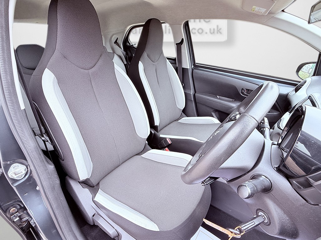 Used Toyota AYGO 2014 for sale - 77968758: Photo 15