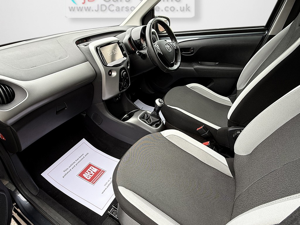 Used Toyota AYGO 2014 for sale - 77968758: Photo 20