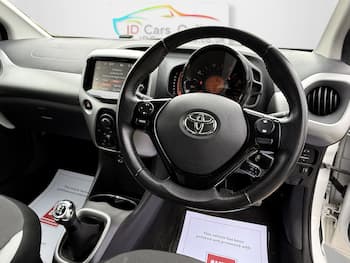 Used Toyota AYGO 2017 for sale - 79781853: Photo