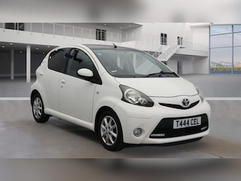Used Toyota AYGO 2014 for sale - 76794292: Photo
