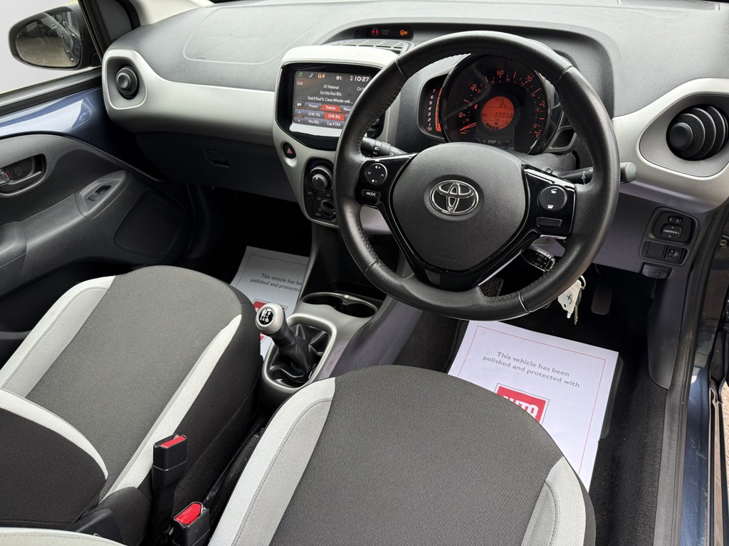 Used Toyota AYGO 2015 for sale - 77830141: Photo 19
