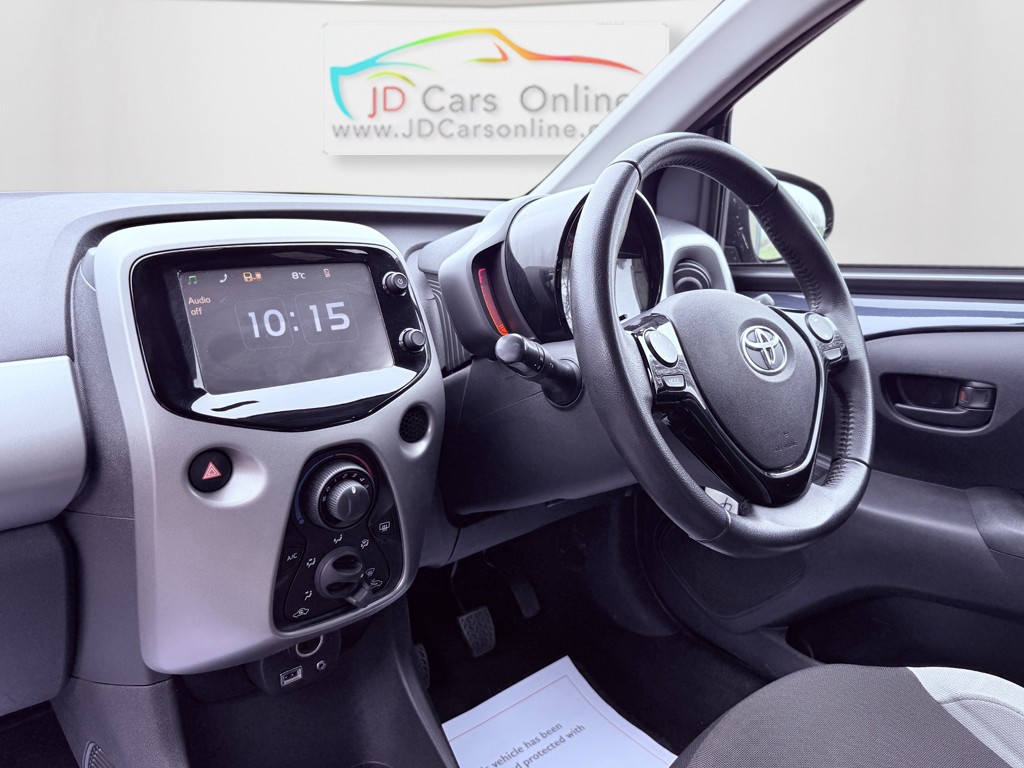 Used Toyota AYGO 2015 for sale - 77830141: Photo 24