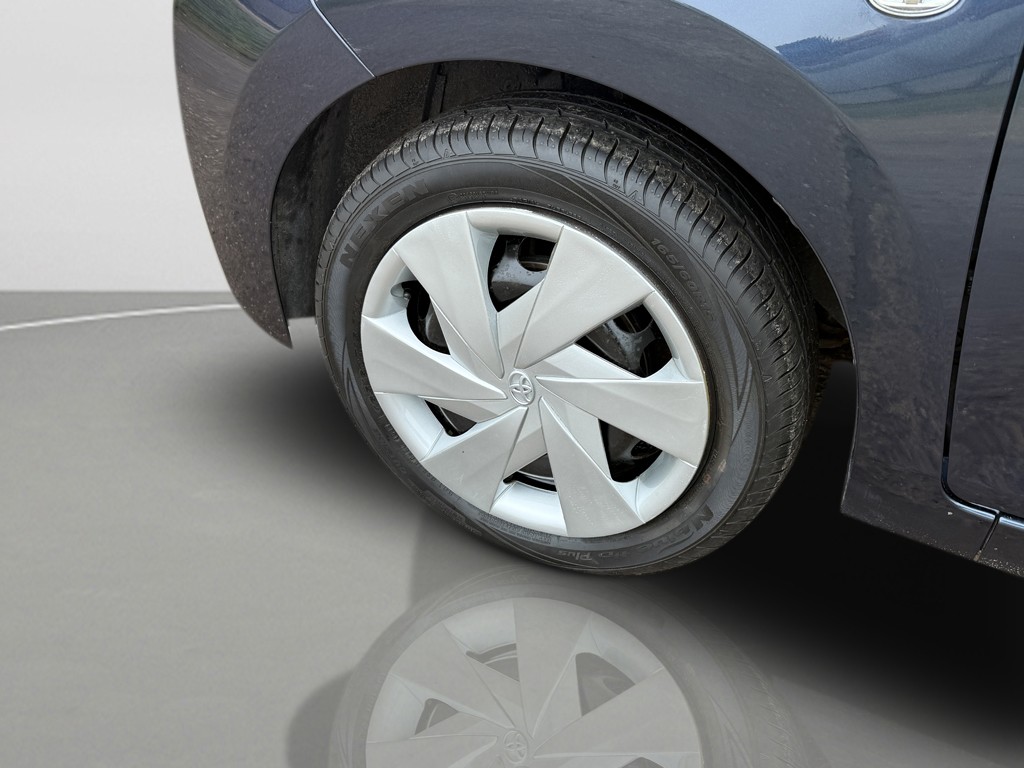 Used Toyota AYGO 2015 for sale - 77830141: Photo 29