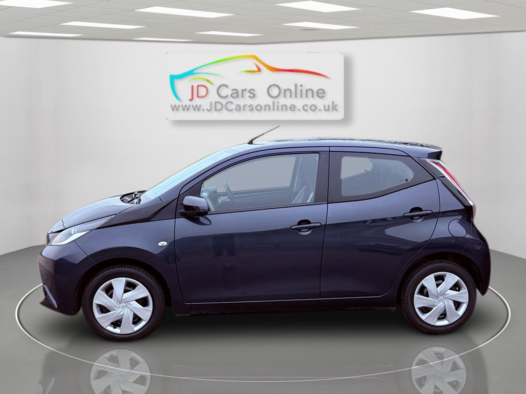 Used Toyota AYGO 2015 for sale - 77830141: Photo 3