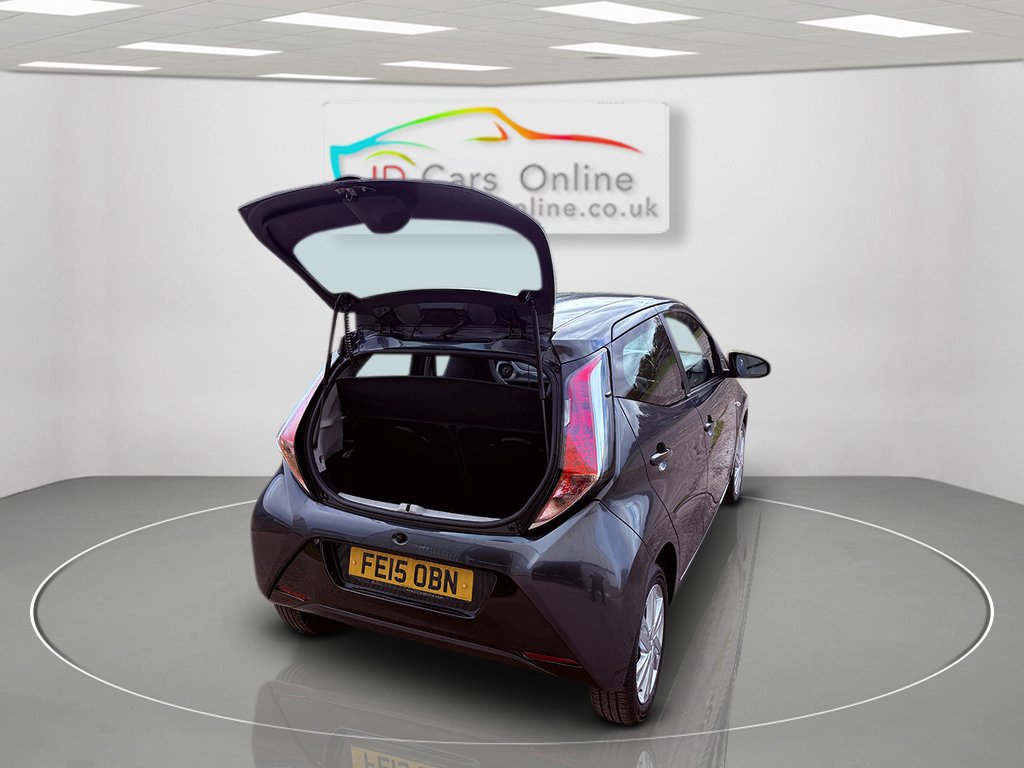 Used Toyota AYGO 2015 for sale - 76439897: Photo 12