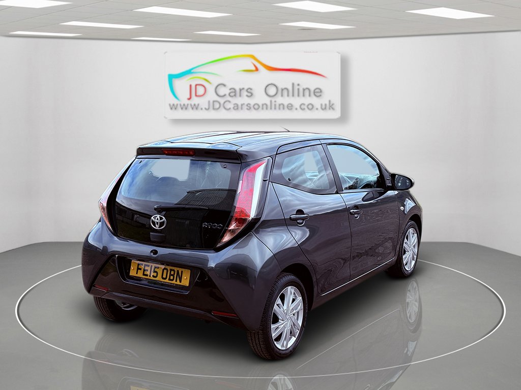Used Toyota AYGO 2015 for sale - 76439897: Photo 14