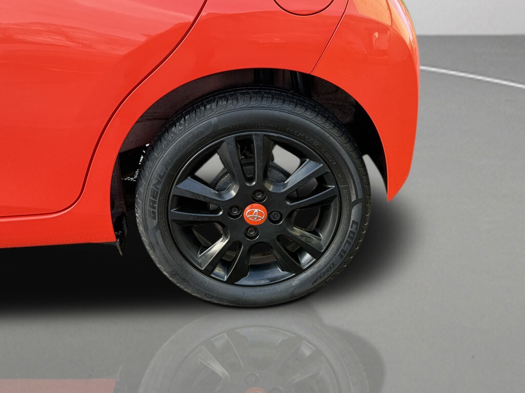 Used Toyota AYGO 2015 for sale - 76848633: Photo 17